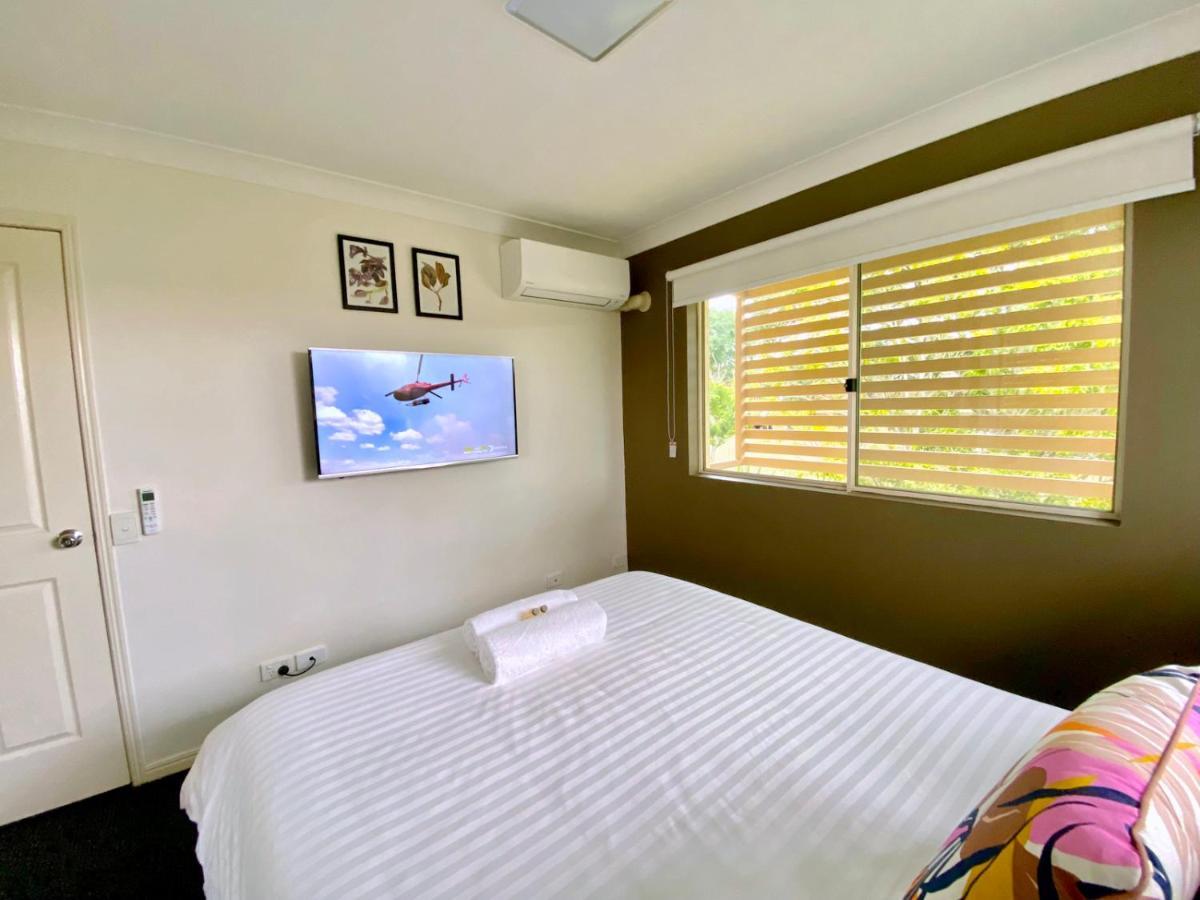 Calamvale Business Or Holiday Like Home ブリスベン エクステリア 写真